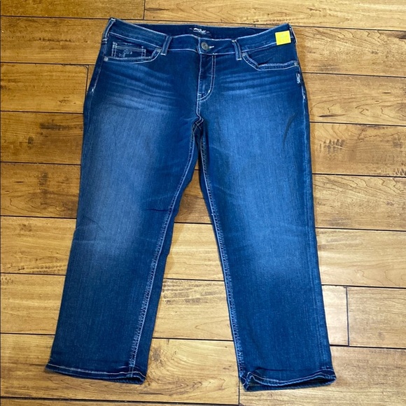 Silver Jeans suki capri Jeans - Picture 1 of 6